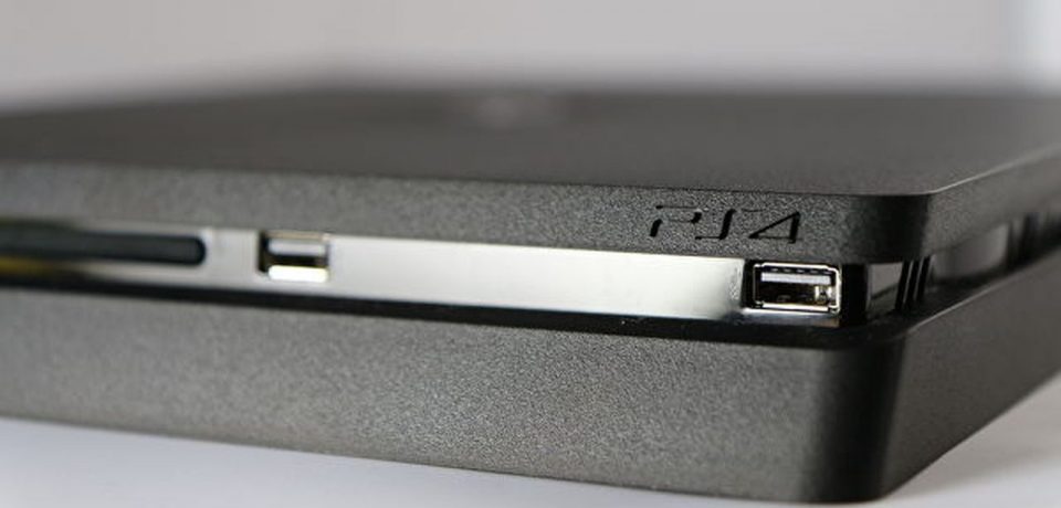 کنسول جدید PS4 Slim دقیقا چه تفاوت هایی با PS4 دارد؟
