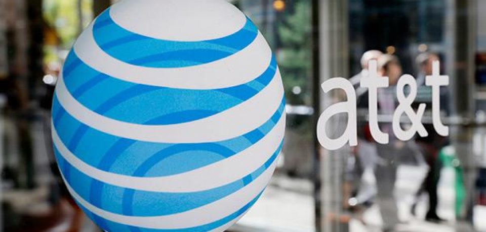 شرکت AT&T قصد خرید تمام Time Warner به ارزش ۸۰ میلیارد دلار را دارد !